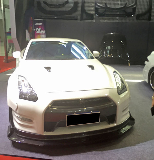 Picture of Nissan GTR R35 TP-Style Front Lip