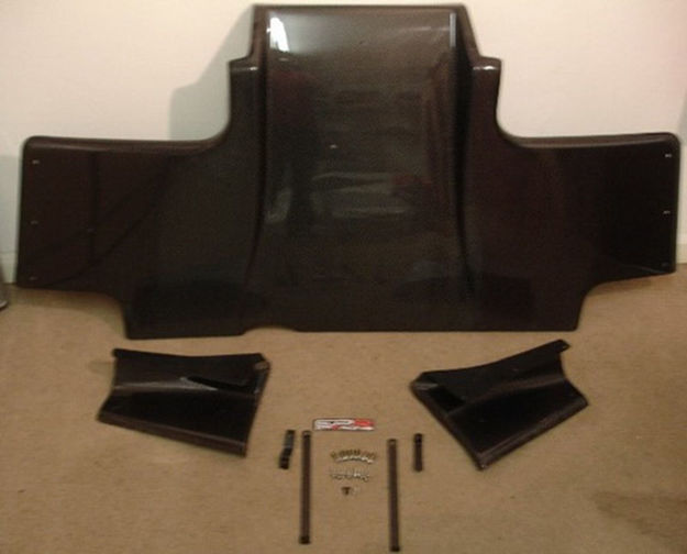 Picture of Skyline R33 GTR Top-Secret Rear Diffuser w/ Metal Fitting Accessories (3pcs)