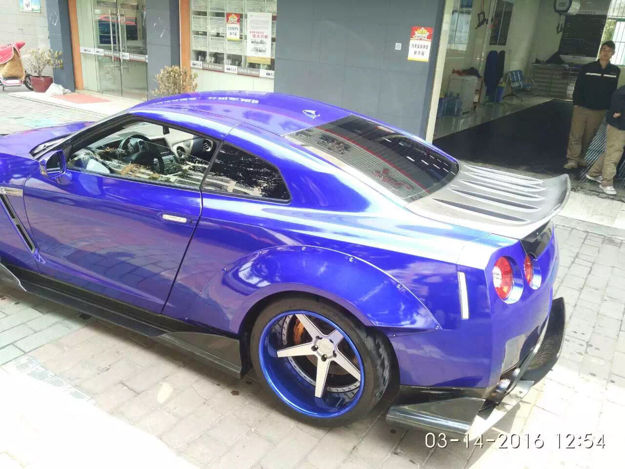 Picture of Nissan GTR R35 TP-Style Rear Fender Set